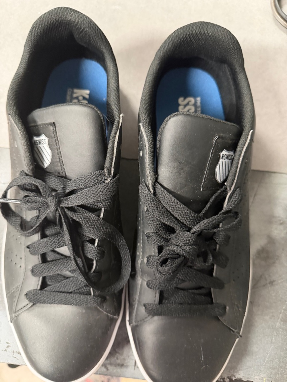 K-Swiss Men’s Black Sneakers with Blue Insole